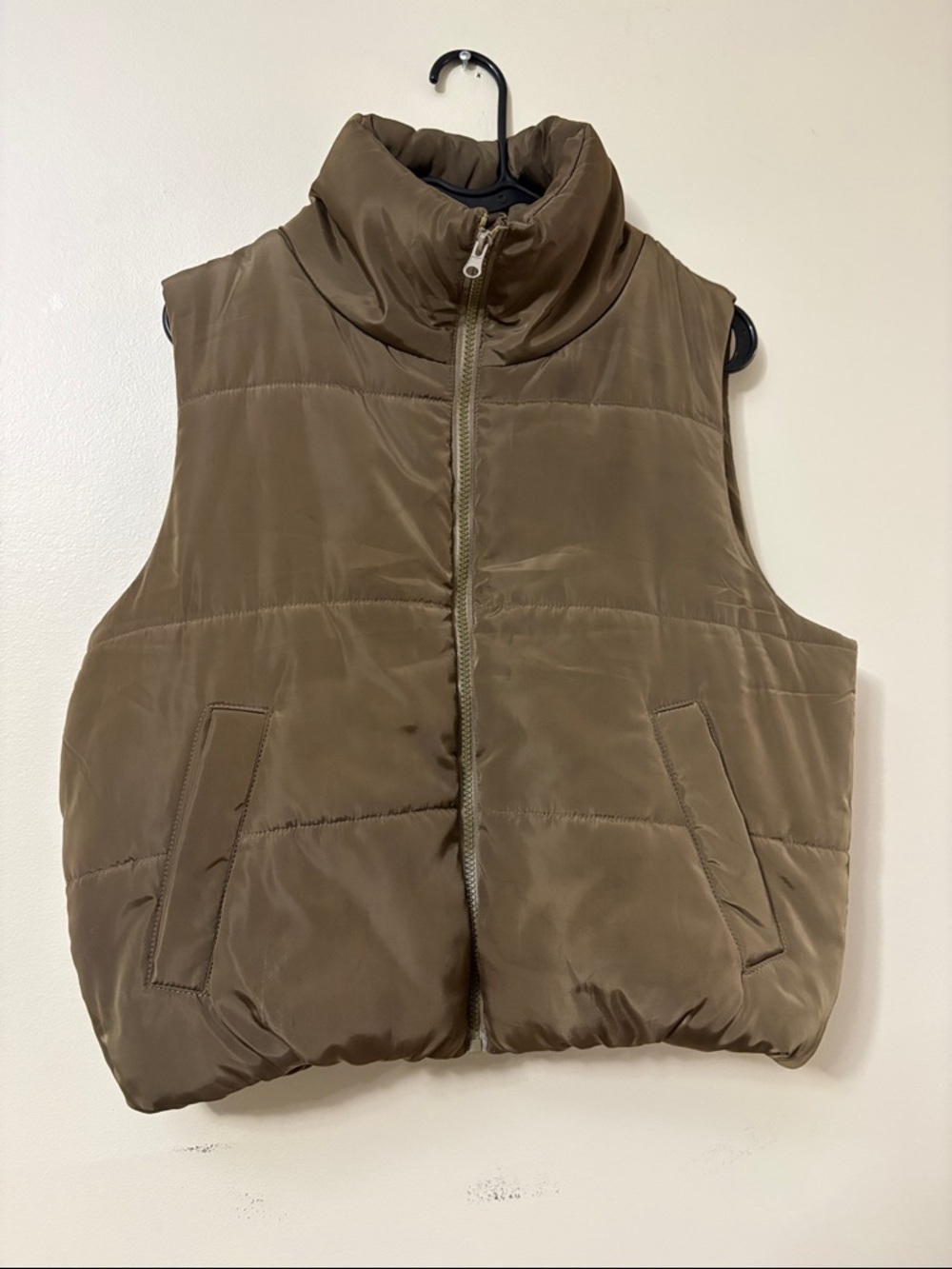 Women's Olive Brown Puffer Vest - Sleeveless Zip Front